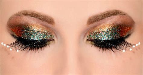 10 Glitter Eye Makeup Looks For Your Next Night Out Metro News Free Download Nude Photo Gallery