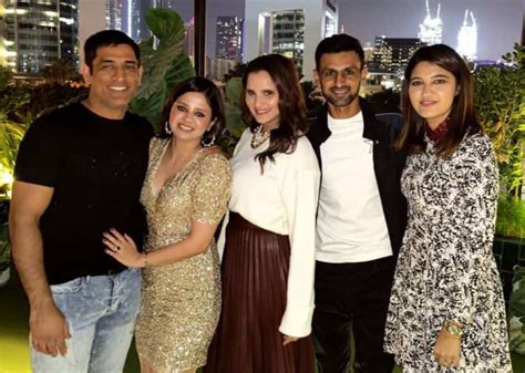 Ms Dhoni Sakshi Spotted In Dubai With Sania Mirza Shoaib Malik See Pics