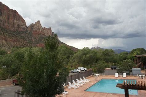 Annes Odds And Ends Review Of Cable Mountain Lodge At Zion National Park