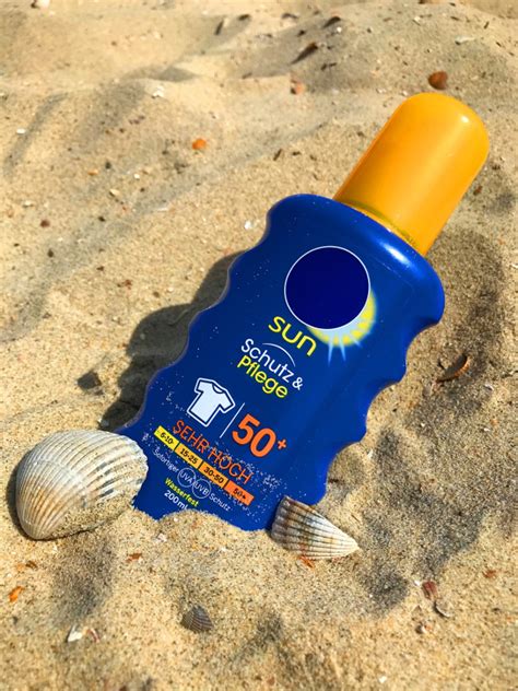 The Difference Between Chemical And Physical Sunscreen Luxury Lifestyle