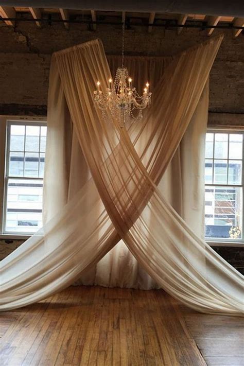 20 Timeless Indoor Wedding Ceremony Decoration Ideas