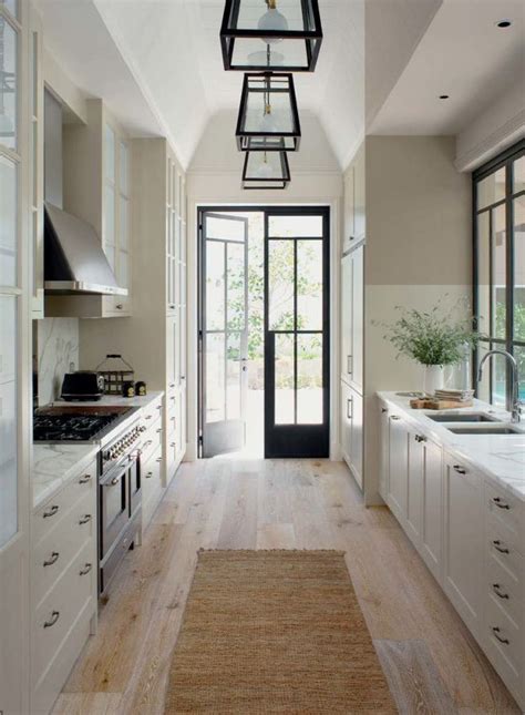 Here are 43 fabulous small kitchen pictures chock full of solutions and inspiration to help you jazz up your tiny space and keep you cooking in style. 15 Ways to Bring Personality Into Your Galley Kitchen ...