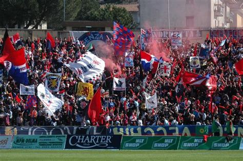 Shot on target, long run. Cosenza calcio: al via domani ritiro abbonamenti, ma non ...