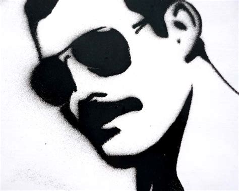 Queen music group logo with black letters on white background. WELCOME TO THE WORLD OF BIKER'S: Queen - I am Legend