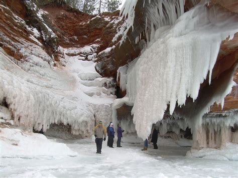 Lake Superior Ice Caves Cornucopia | Lake Superior Sea Caves/Ice Caves | Ice cave, Lake superior 