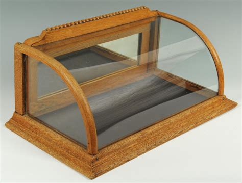 Lot 652 Oak And Curved Glass Countertop Display Case