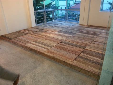 Recycled Pallet Flooring Diy Wood Pallet Flooring Pallet Floors
