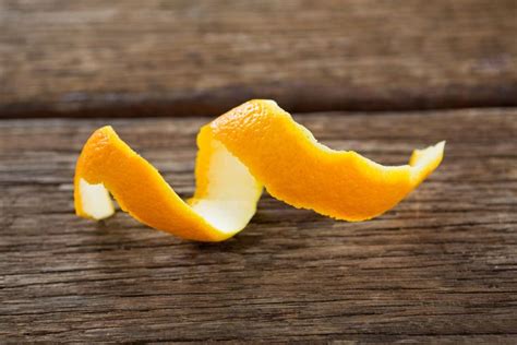 Is It Healthy To Eat Orange Peels