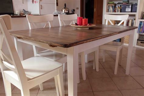 The matte, velvety surface of this dining table invites you to feel its smoothness. Hack a country kitchen style dining table - IKEA Hackers
