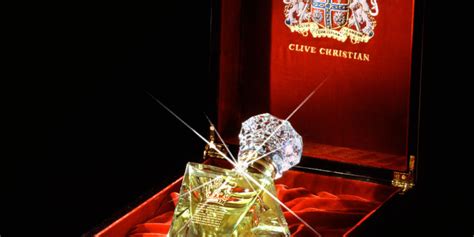 Clive Christian No 1 Perfume Imperial Majesty Edition Photo 1 Pouted