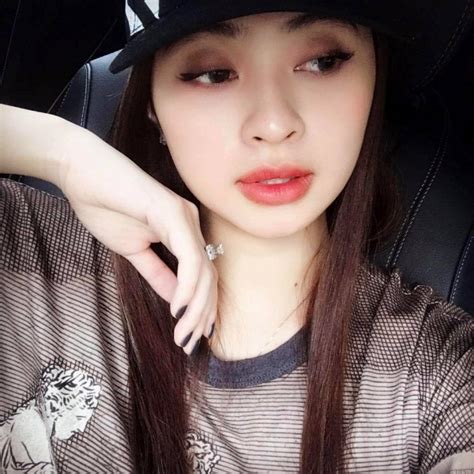 Ngọc khai chiếc xe này bị cáo vay tiền tại ngân hàng seabank và đề nghị. Bộ ảnh của Ngọc Miu - người tình ông trùm Hoàng béo đầy ...