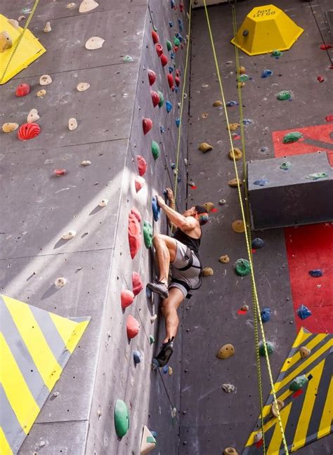 The 6 Best Harnesses For Indoor Rock Climbing Hike The Planet