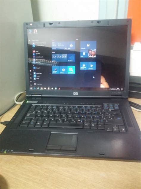 Hp Compaq Business Notebook Nx7300 154 Core 2 Duo