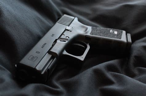 Glock 19 Hd Wallpapers And Backgrounds
