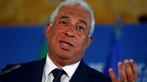 Nas eleições autárquicas são entregues 3 boletins. Página Global: Portugal / Eleições | PS apresenta-se como ...