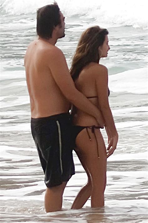 Penelope Cruz On The Beach In A Black Bikini Porn Pictures Xxx Photos