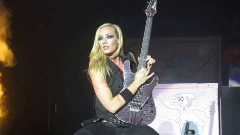 Nita Strauss Solo And Alice Cooper Poison October 20 2016 Tacoma