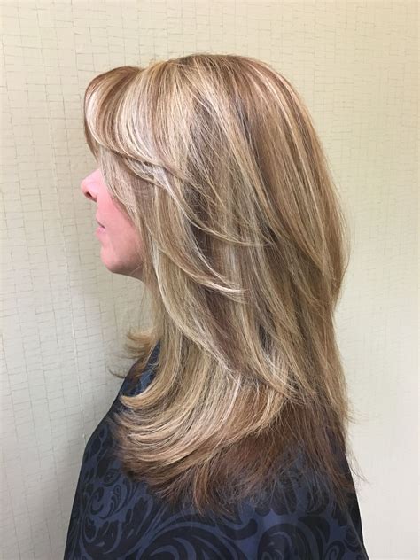 Lowlights will similarly affect your shading. Auburn / chestnut lowlights with honey blonde highlights ...