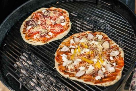How To Cook Pizza On A Pellet Grill Pizza Davinci