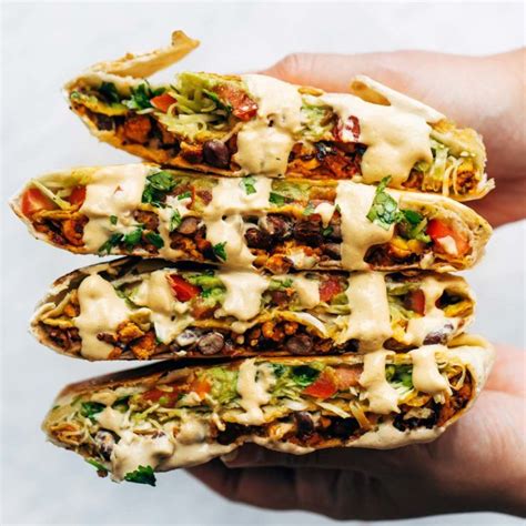 This vegan crunchwrap is insane! Vegan Crunchwrap Supreme | Recipe | Recipes, Food, Crunch ...