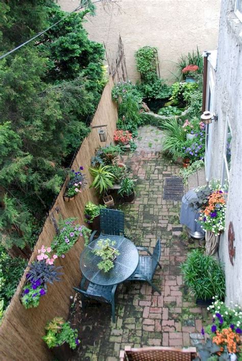90 Beautiful Side Yard Garden Decor Ideas 45 Small Courtyard