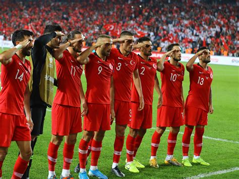Großartige videos, die sie nirgendwo sonst finden. Nach Jubel-Eklat: UEFA will Untersuchung gegen die Türkei ...