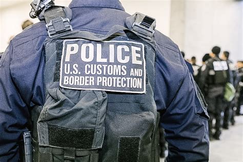 Reporters Committee Cpj Sue Customs And Border Protection Over Foia