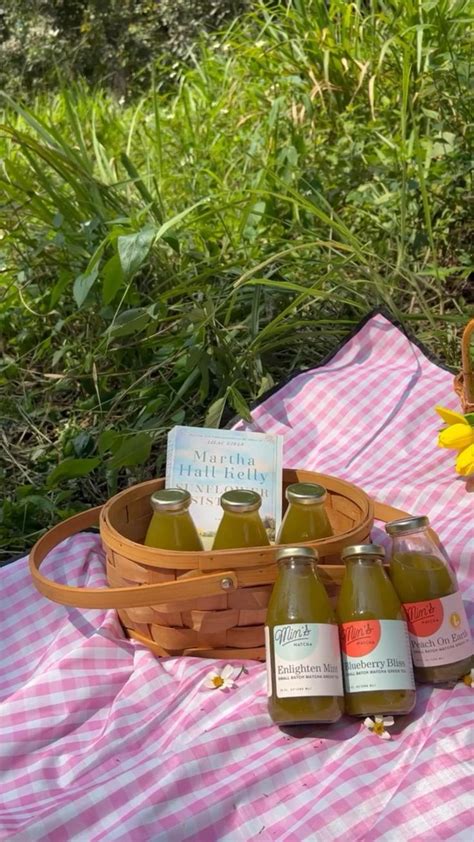 Picnic By The Lake 🐝👒🍇💕🌸💐 🌼 Picnic Cottagecore In 2022 Matcha Beach Cottage Style Wine Bottle