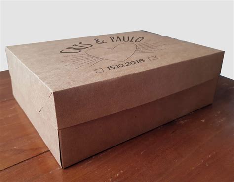 Con caixa popular, ya puedes salir de compras sin efectivo y sin tarjetas. Caixa Kraft 20x16x08 cm Personalizada no Elo7 | Hera (10C5271)