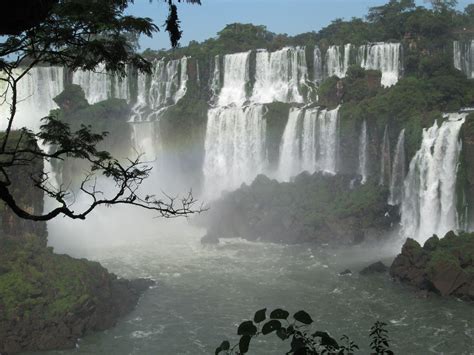 Iguazu Falls In Argentina Beautiful Iguazu Falls Natural Landmarks