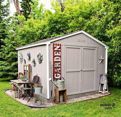 Paint it up and dress it right and your shed can serve as a home office, playroom, cosy snug or gardener's dream potting room. My New Junk Garden Shed | Organized Clutter