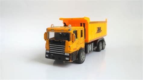 If you've suffered through a car wreck in newark don't hesitate to reach out for the help of a skilled personal injury lawyer. Newark Dump Truck Accident Lawyers | Truck Accidents ...