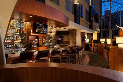 Pressed against the pacific ocean and brushing the foothills of the santa ana mountains, orange. Family-Friendly Hotel Near Disneyland | Hyatt Regency ...