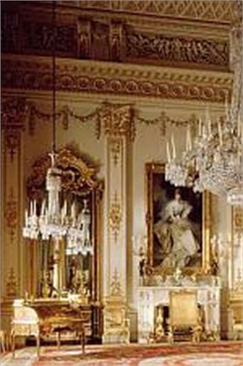 In measurements, the building is 108 metres long across the front, 120 metres deep (including the central quadrangle) and 24 metres high. London: Buckingham Palace