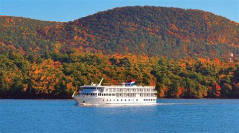 3 River Cruises For Fall Foliage Samantha Browns Places To Love