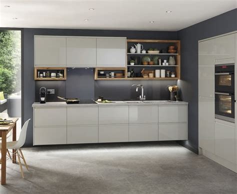 I don't know exactly what i expected of contemporary color, but i definitely didn't expect what i got. Kitchen Colours - Floor tiles cabinets and worktops dilema ...