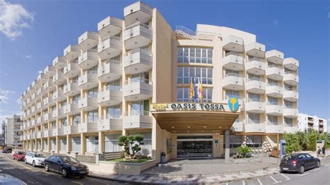 While staying at hotel ght oasis tossa & spa, visitors can check out els ametllers (0.3 mi) and moorish tower (0.4 mi), some of tossa de mar's top attractions. Hotel Oasis Tossa (Tossa de Mar) • HolidayCheck (Costa ...
