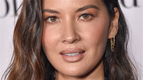 Olivia Munn S Latest Parenting Woe Has Her Celeb Friends Stepping Up