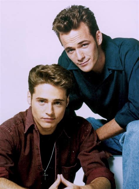 Brandon And Dylan Beverly Hills 90210 Photo 41373372 Fanpop