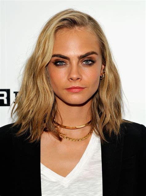 Cara Delevingne Has Short Hair Now And It Looks Amazing Huffpost Uk