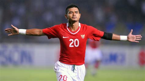 Ada total 11 pemain per tim di lapangan pertandingan. Gambar Pemain Sepak Bola Terbaik Dunia | Aliansi kartun