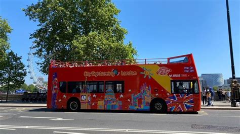 London City Sightseeing Hop Onhop Off Bustour Getyourguide