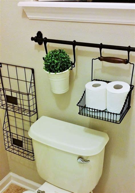 These dorm room hack ideas and tips will make your dorm room. 50 Brilliant Dorm Bathroom Decorating Ideas | Diy bathroom ...