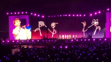 190512 boy with luv @ bts soldier field chicago concert fanc. BTS Soldier Field Chicago Talking/Dope!!! - YouTube
