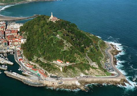 Monte Urgull San Sebastian Vistas Guia De Viaje