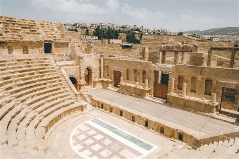 One Day Exploring The Roman Ruins Of Jerash