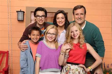 Dove Cameron Talks School And Liv And Maddie Episode Ridgewood A