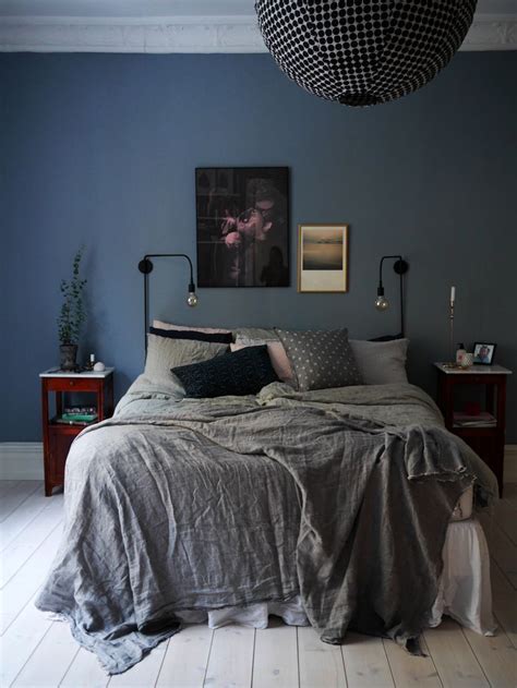 Yes, it's even possible to design a classic blue bedroom for your children! 20 Beautiful Blue And Gray Bedroom Designs | Interior God