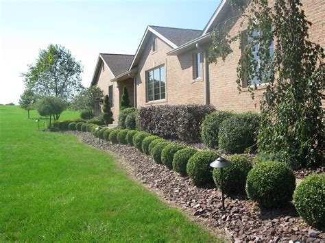 Residential Landscaping - Beaver Falls, PA Landscape Service & Supplies