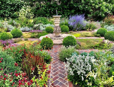 Formal English Garden There Are Also Some Things To Consider With The